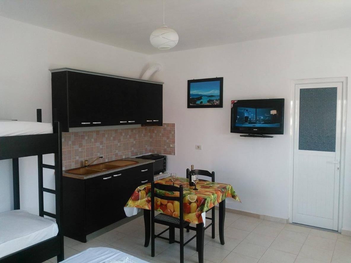 Villa Elvis Caca Ksamil Bagian luar foto